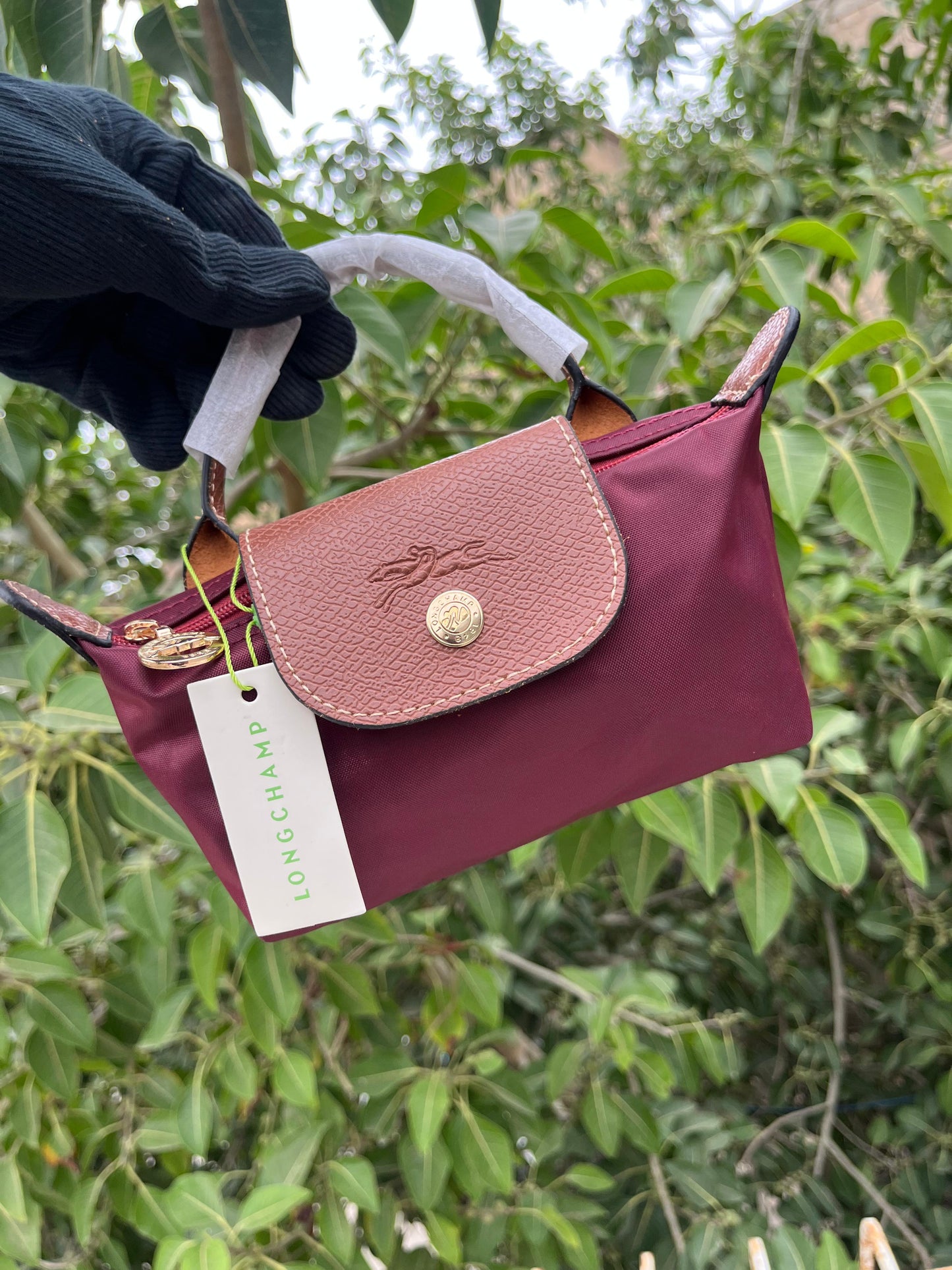 Longchamp – Effortless French Elegance