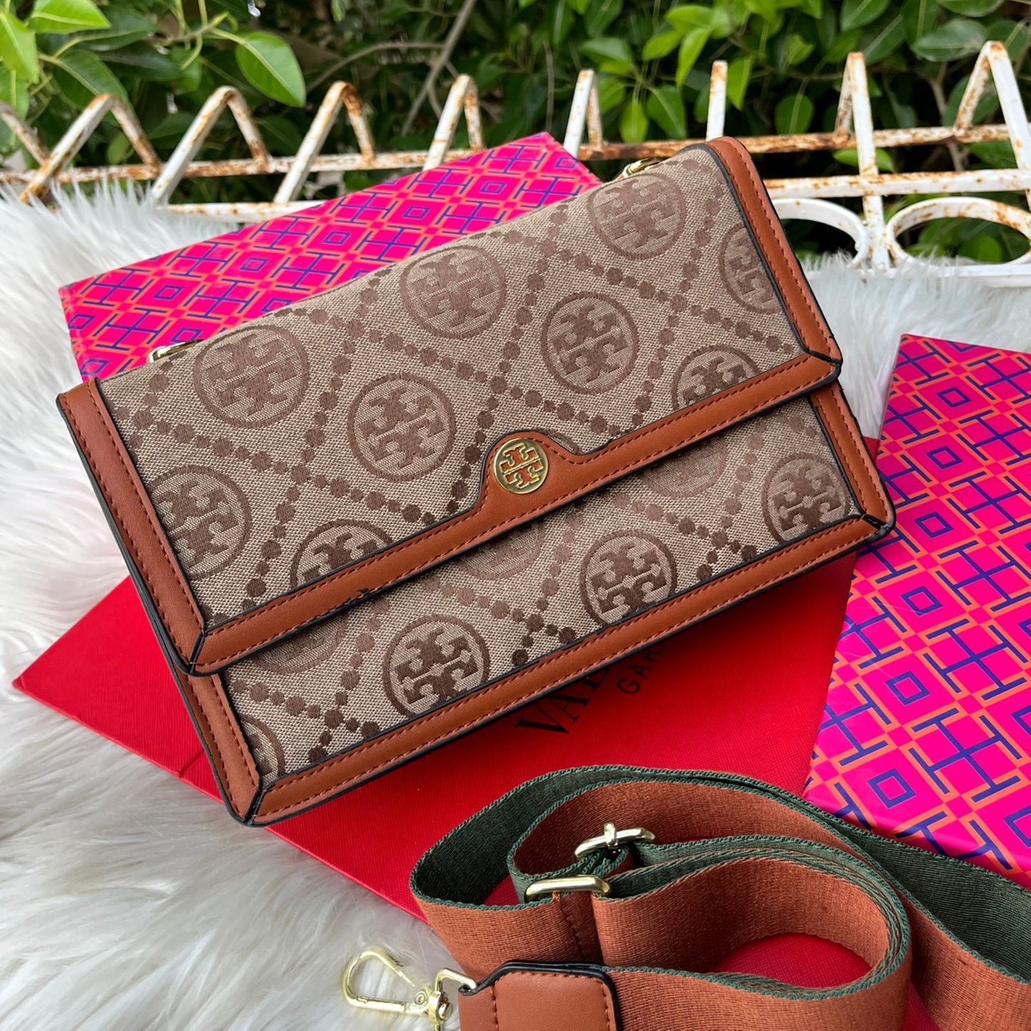 TORY BURCH