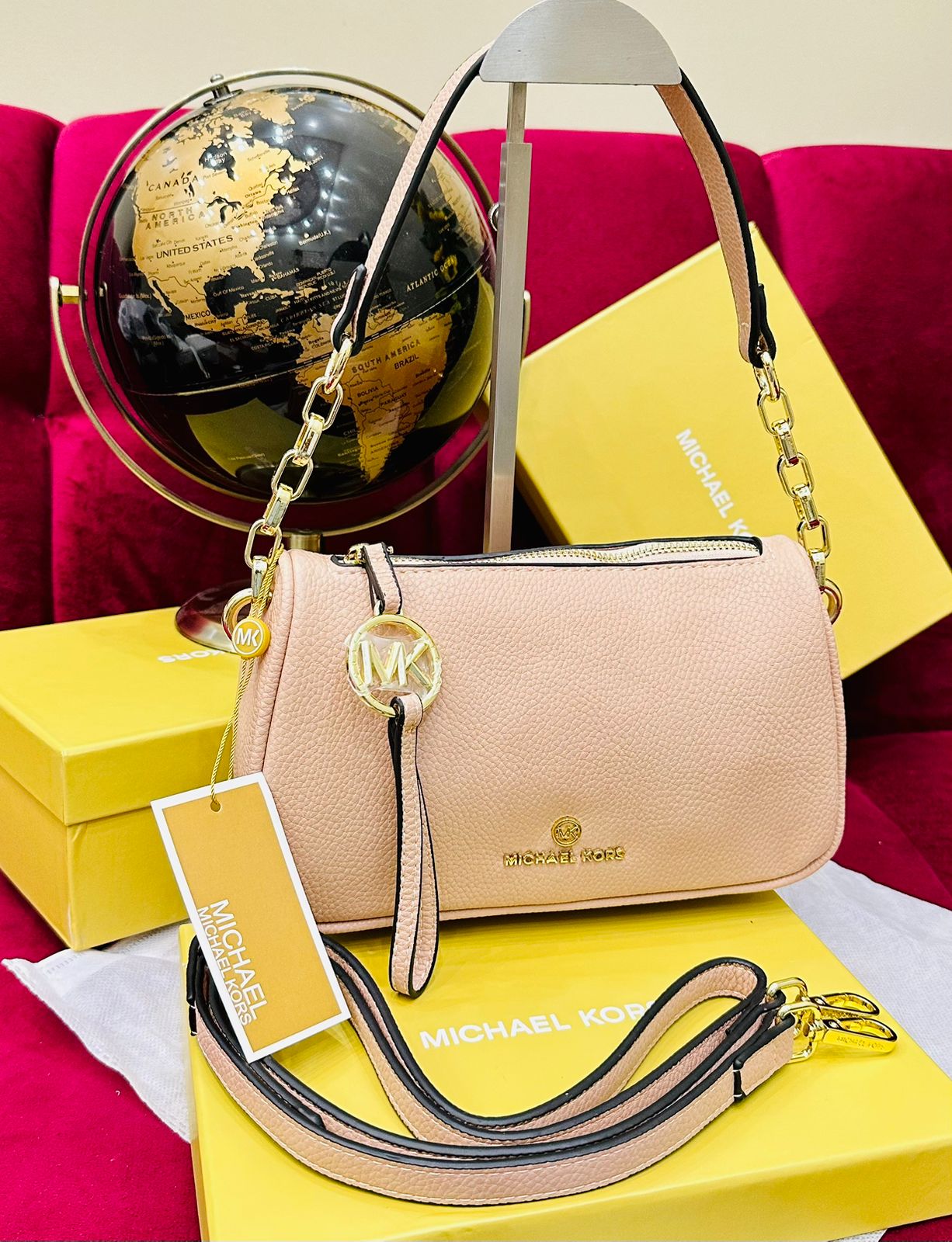 Michael Kors – Premium Quality Handbag